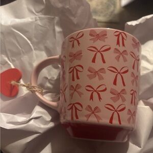 Pink and Red Bow Pattern Mug